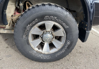 Подержанный автомобиль Mitsubishi Pajero Sport 2007 года (12 фото)