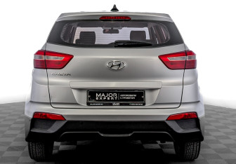 Подержанный автомобиль Hyundai Creta 2018 года (5 фото)