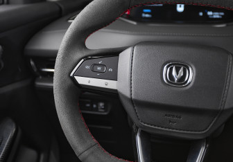 Подержанный автомобиль Changan CS55PLUS 2023 года (13 фото)