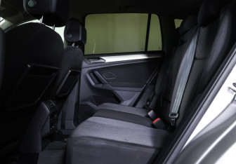 Подержанный автомобиль Volkswagen Tiguan 2020 года (11 фото)