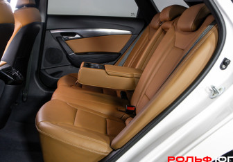 Подержанный автомобиль Hyundai i40 Wagon 2017 года (8 фото)