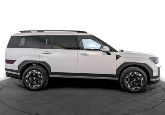 Новый Hyundai Santa Fe 2025 (4 фото)