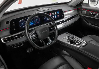 Подержанный автомобиль Chery Tiggo 8 Pro Max 2023 года (7 фото)