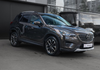 Подержанный автомобиль Mazda CX-5 2015 года (3 фото)