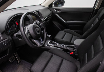 Подержанный автомобиль Mazda CX-5 2014 года (9 фото)