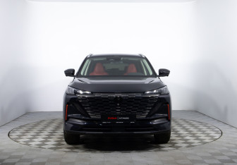 Подержанный автомобиль Changan CS55PLUS 2023 года (2 фото)