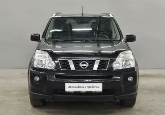 Подержанный автомобиль Nissan X-Trail 2008 года (2 фото)