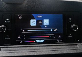 Подержанный автомобиль Volkswagen Caddy Compactvan 2021 года (15 фото)