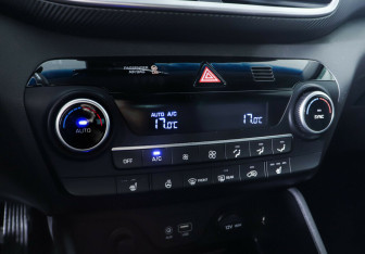 Подержанный автомобиль Hyundai Tucson 2019 года (14 фото)