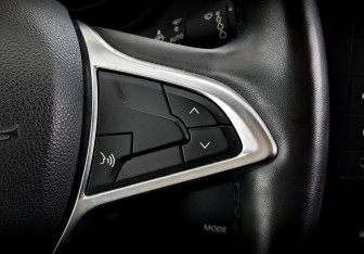 Подержанный автомобиль Renault Arkana 2019 года (27 фото)