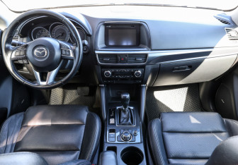 Подержанный автомобиль Mazda CX-5 2015 года (14 фото)