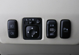 Подержанный автомобиль Mitsubishi Pajero 2019 года (12 фото)