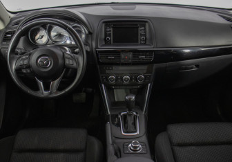 Подержанный автомобиль Mazda CX-5 2014 года (13 фото)