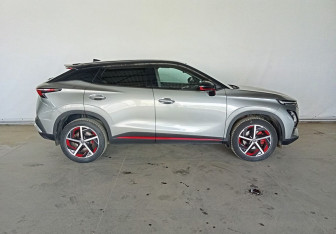 Подержанный автомобиль Omoda C5 2023 года (7 фото)