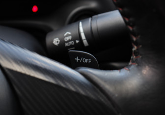 Подержанный автомобиль Mazda 3 Sedan 2014 года (12 фото)