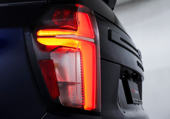 Подержанный автомобиль Chevrolet Tahoe 2021 года (28 фото)