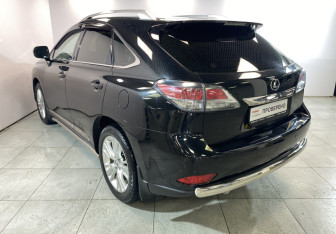 Подержанный автомобиль Lexus RX 2013 года (6 фото)