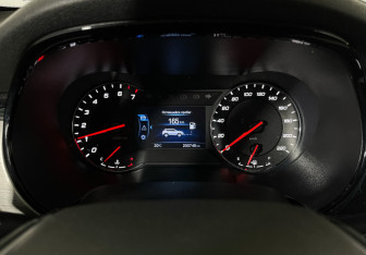 Подержанный автомобиль Changan CS35PLUS 2019 года (11 фото)