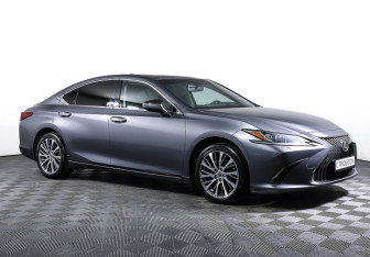 Подержанный автомобиль Lexus ES 2021 года (3 фото)