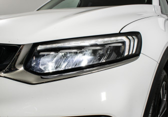 Подержанный автомобиль Geely Tugella 2022 года (21 фото)