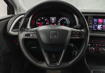Подержанный автомобиль SEAT Leon Wagon 2018 года (12 фото)
