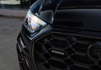 Подержанный автомобиль Audi Q5 2023 года (33 фото)