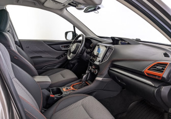 Подержанный автомобиль Subaru Forester Suv 2021 года (13 фото)