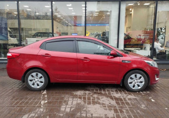 Подержанный автомобиль Kia Rio Sedan 2014 года (4 фото)