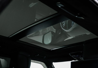 Подержанный автомобиль Land Rover Range Rover 2018 года (17 фото)