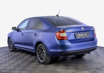 Подержанный автомобиль Skoda Rapid Liftback 2019 года (7 фото)
