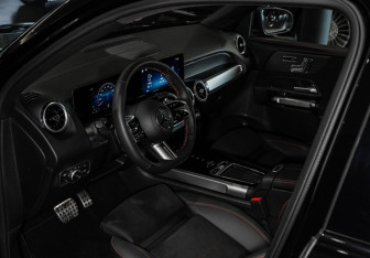 Новый Mercedes-Benz GLB 2025 (11 фото)