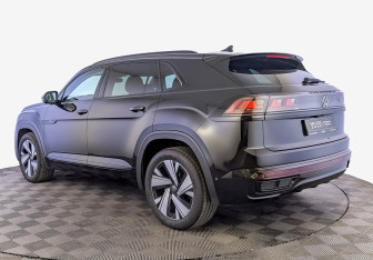 Подержанный автомобиль Volkswagen Teramont 2023 года (7 фото)