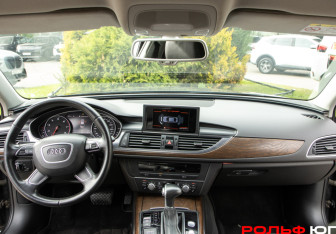 Подержанный автомобиль Audi A6 Sedan 2014 года (11 фото)