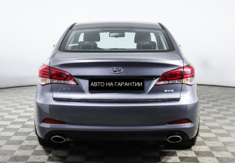 Подержанный автомобиль Hyundai i40 Sedan 2015 года (4 фото)