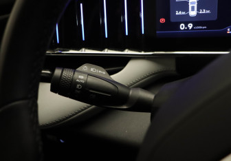 Подержанный автомобиль Geely Atlas 2024 года (12 фото)