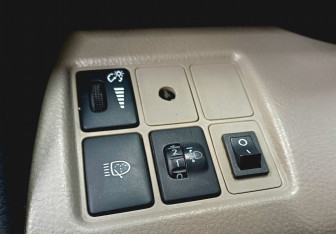 Подержанный автомобиль Toyota RAV4 2007 года (21 фото)