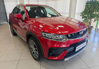 Подержанный автомобиль Geely Tugella 2021 года (3 фото)
