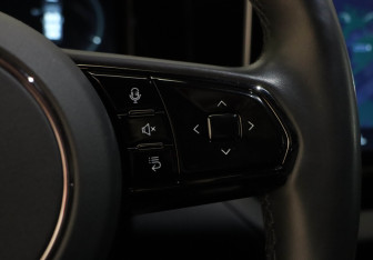 Подержанный автомобиль Zeekr 009 2023 года (10 фото)