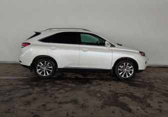 Подержанный автомобиль Lexus RX 2014 года (6 фото)