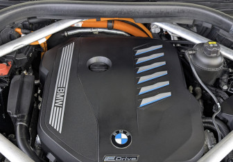 Подержанный автомобиль BMW X5 2020 года (9 фото)