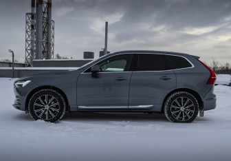 Подержанный автомобиль Volvo XC60 2019 года (10 фото)