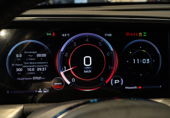 Подержанный автомобиль GAC GS8 2023 года (14 фото)