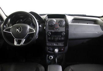 Подержанный автомобиль Renault Duster 2019 года (6 фото)