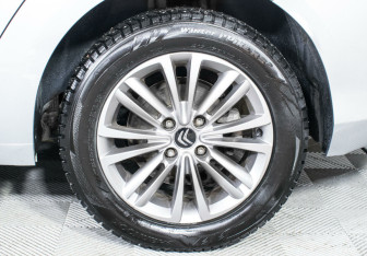 Подержанный автомобиль Citroen C4 Sedan 2020 года (5 фото)