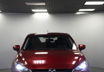 Подержанный автомобиль Mazda 3 Hatchback 2013 года (26 фото)