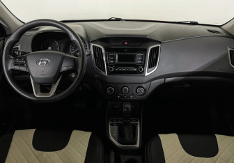 Подержанный автомобиль Hyundai Creta 2020 года (12 фото)