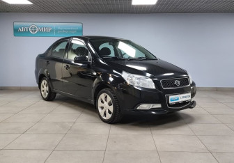 Подержанный автомобиль Ravon Nexia R3 2017 года (3 фото)