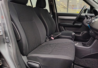 Подержанный автомобиль Suzuki Swift Hatchback 2007 года (10 фото)