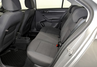 Подержанный автомобиль Skoda Rapid Liftback 2020 года (11 фото)