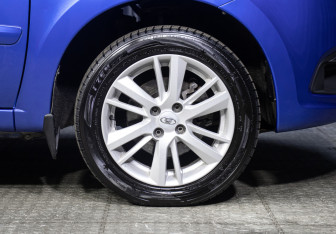 Подержанный автомобиль LADA (ВАЗ) Granta Liftback 2021 года (23 фото)